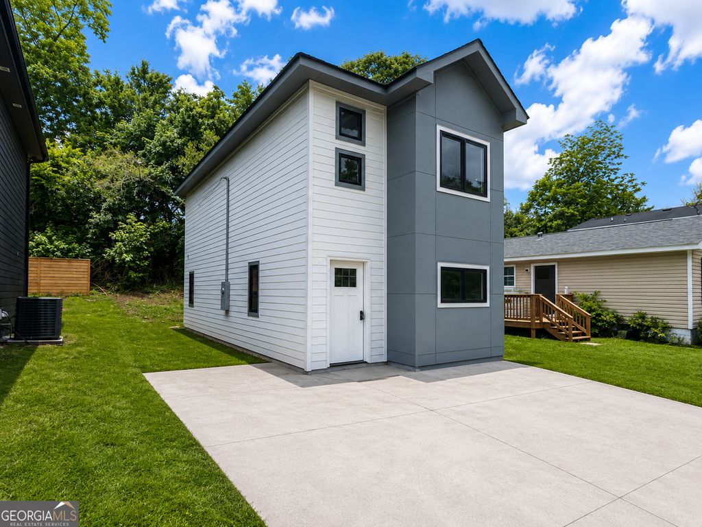 Photo of 314 E Quilly Street, Griffin, GA 30223 (MLS # 10770149)
