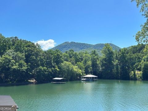 A home in Hiawassee