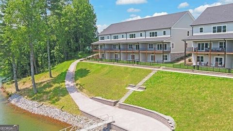 A home in Hiawassee