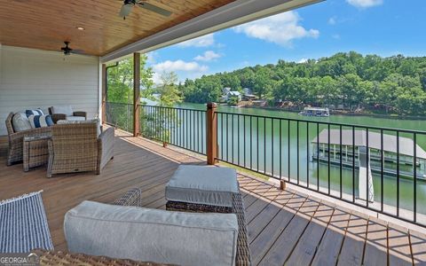 A home in Hiawassee