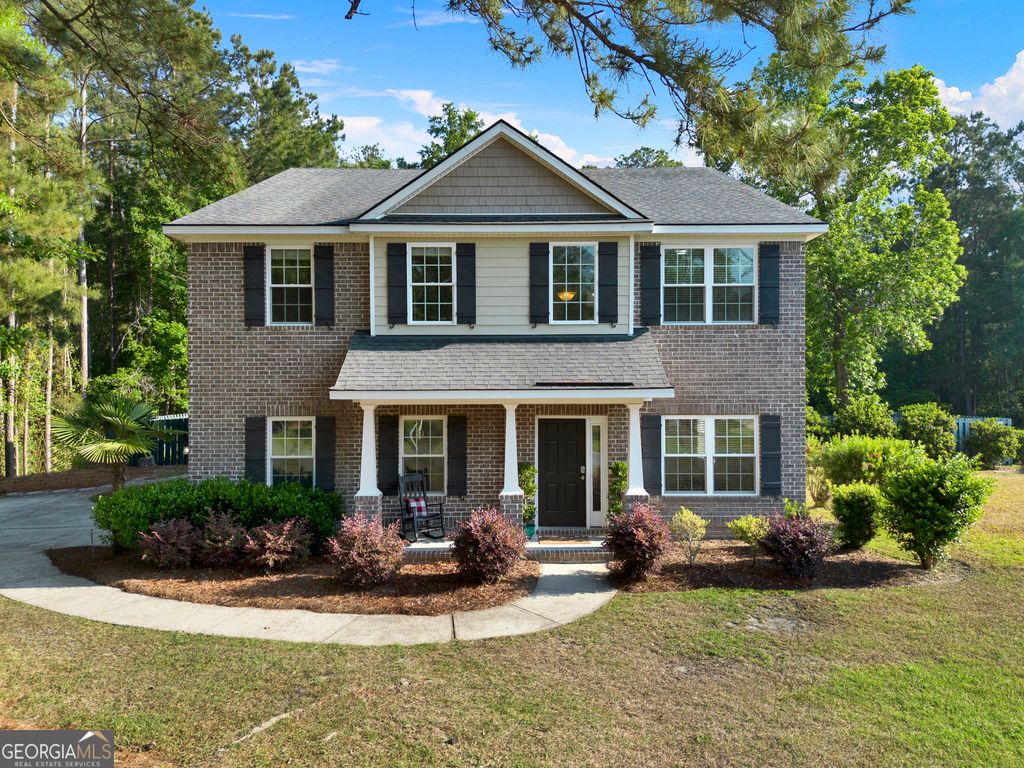 Photo of 525 Dalcross Drive, Richmond Hill, GA 31324 (MLS # 10740938)