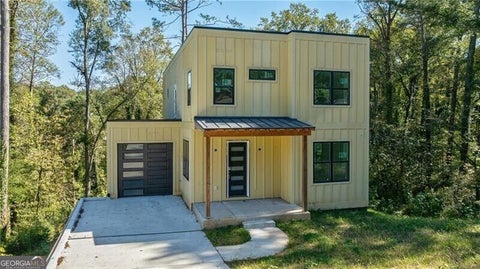 Photo of 2918 Level Ridge Road SE, Atlanta, GA 30354 (MLS # 10881485)