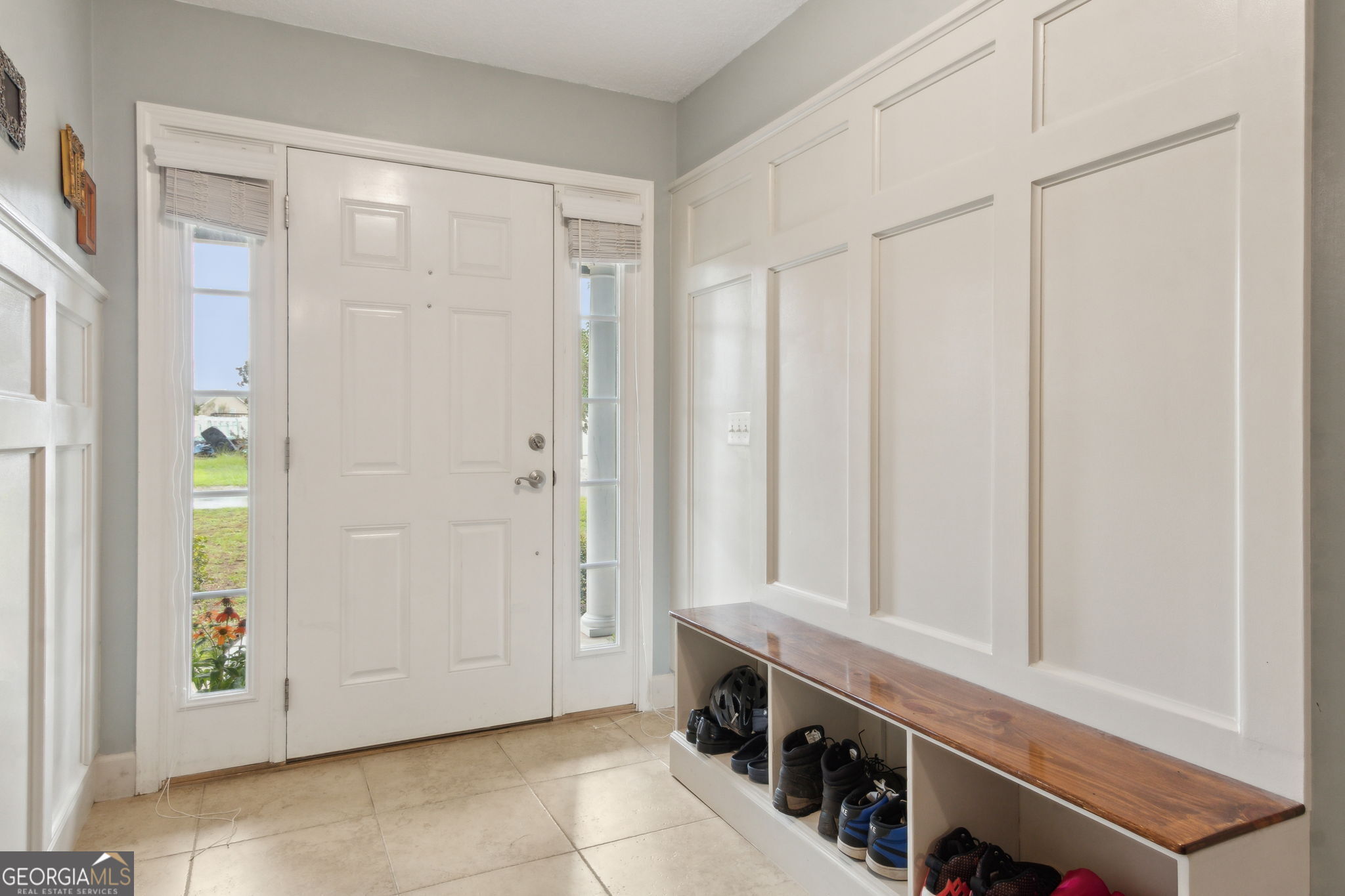 211 Victorias CIR