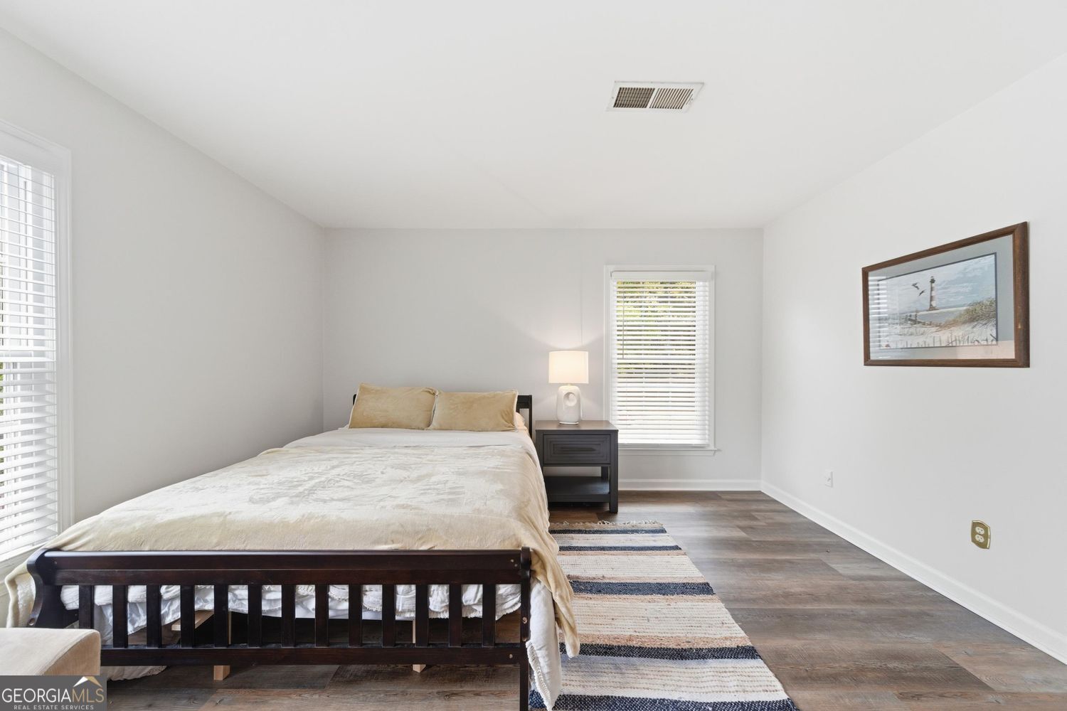 CANNON GATE CONDOS - Residential