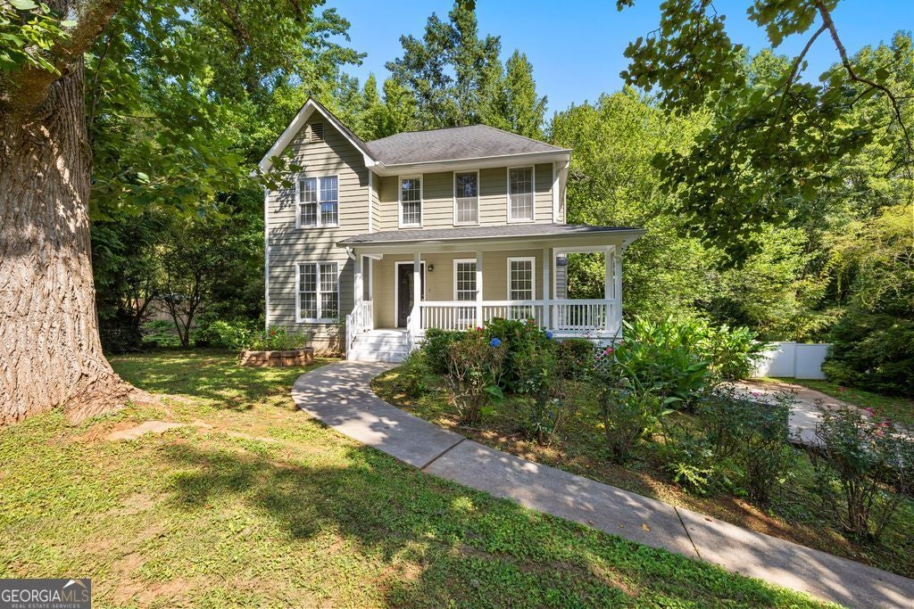 Photo of 79 Thomas Crossing Drive, Newnan, GA 30265 (MLS # 10822560)
