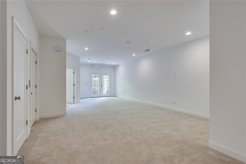 Alpharetta, Georgia 30009, United States, 4 Bedrooms Bedrooms, ,4 BathroomsBathrooms,Residential,Active,95399