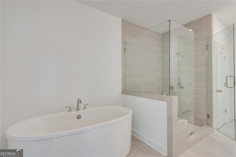 Alpharetta, Georgia 30009, United States, 4 Bedrooms Bedrooms, ,4 BathroomsBathrooms,Residential,Active,95399