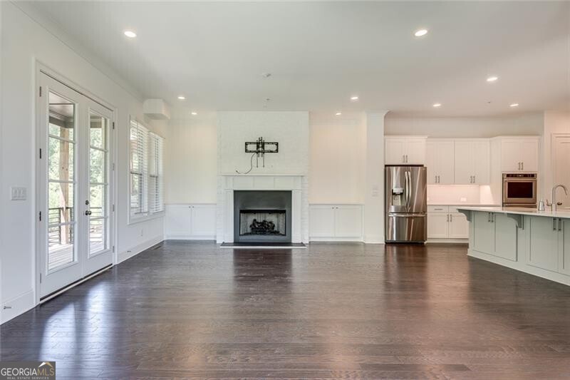 Alpharetta, Georgia 30009, United States, 4 Bedrooms Bedrooms, ,4 BathroomsBathrooms,Residential,Active,95399