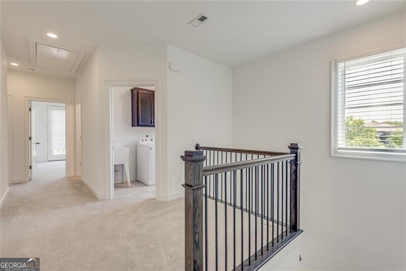 Alpharetta, Georgia 30009, United States, 4 Bedrooms Bedrooms, ,4 BathroomsBathrooms,Residential,Active,95399