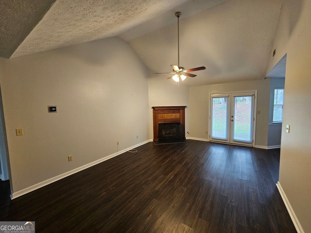 Photo of 40 Peachtree Way, Newnan, GA 30265 (MLS # 10851018)