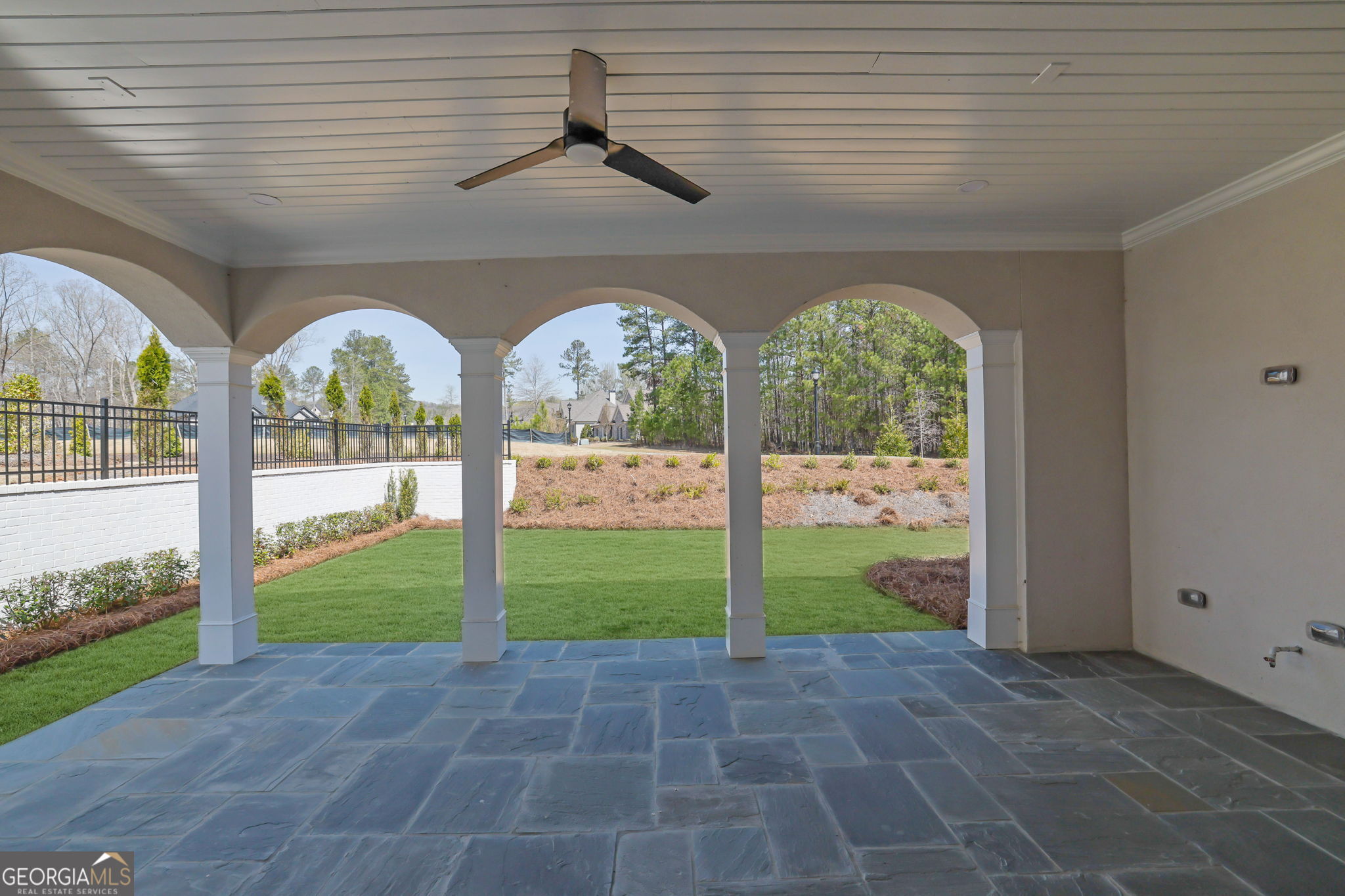 103 Candler Loop