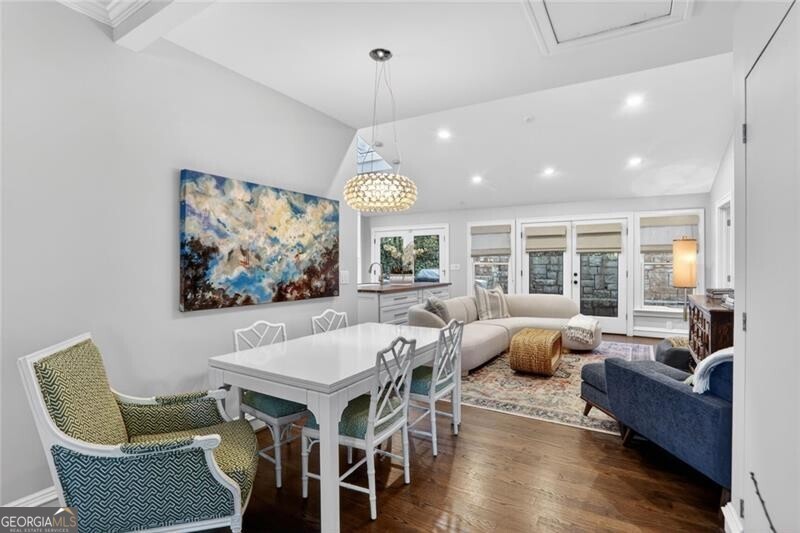 60 Montgomery Ferry DR NE