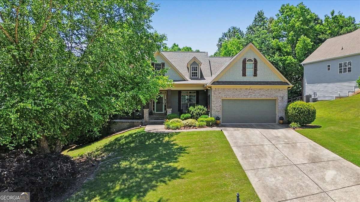 27 Roberson DR NE