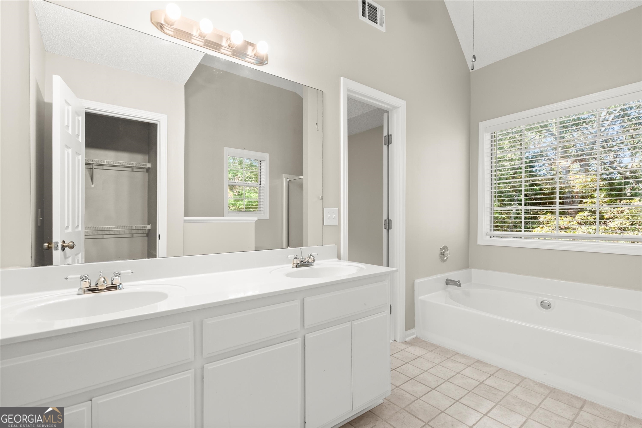 Towne Harbor Ph I - Residential