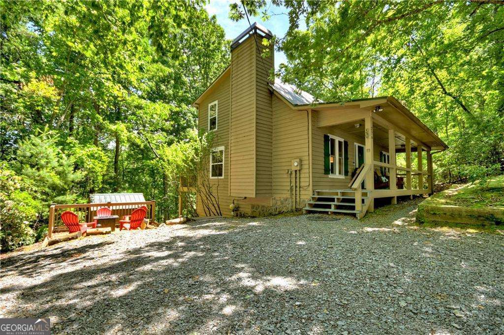 276 Pine Ridge RD