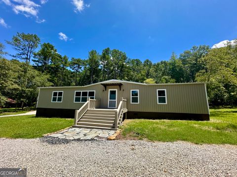 Photo of 351 River Lake Drive, Eatonton, GA 31024 (MLS # 10635614)