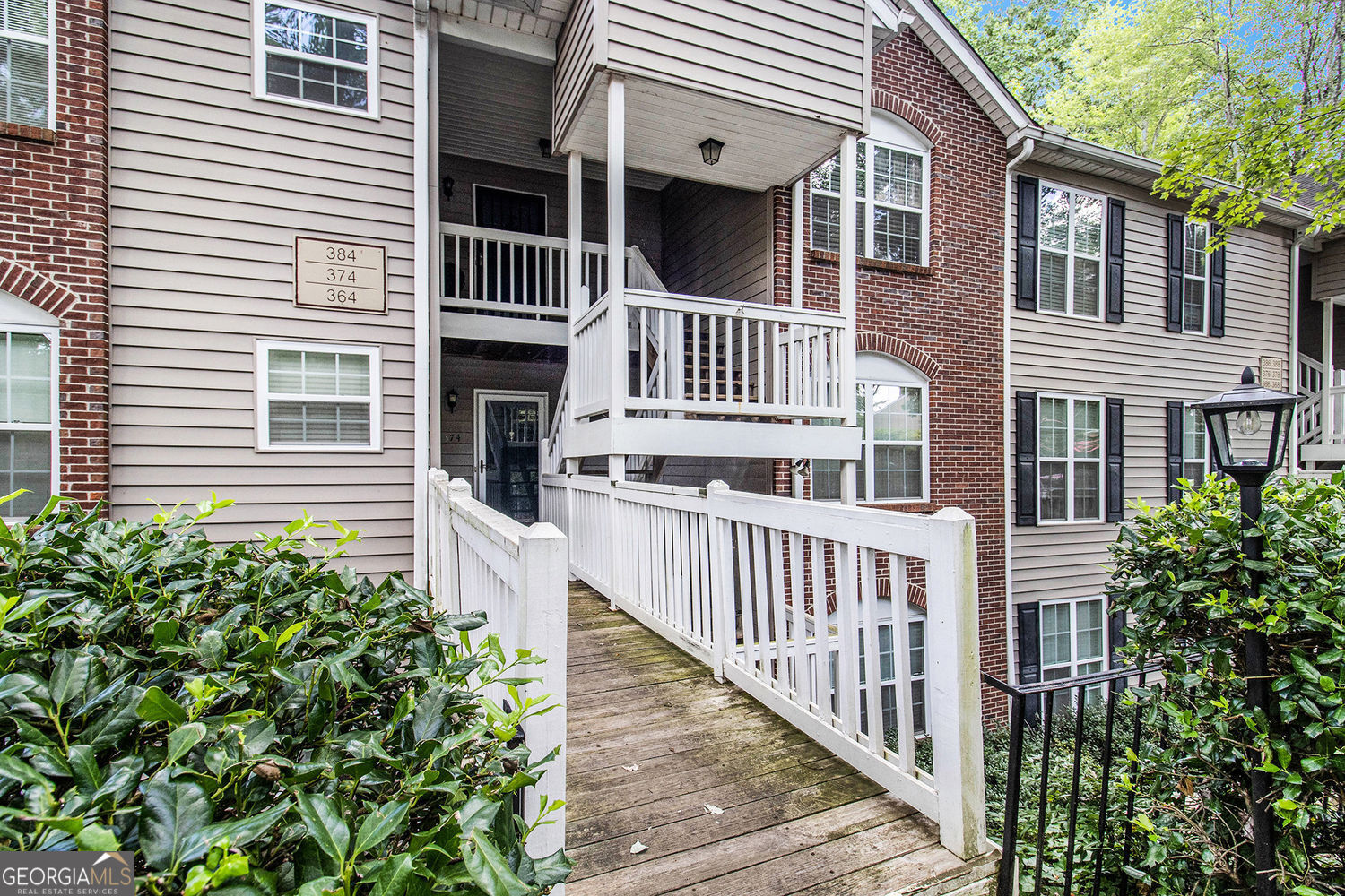 384 Teal CT