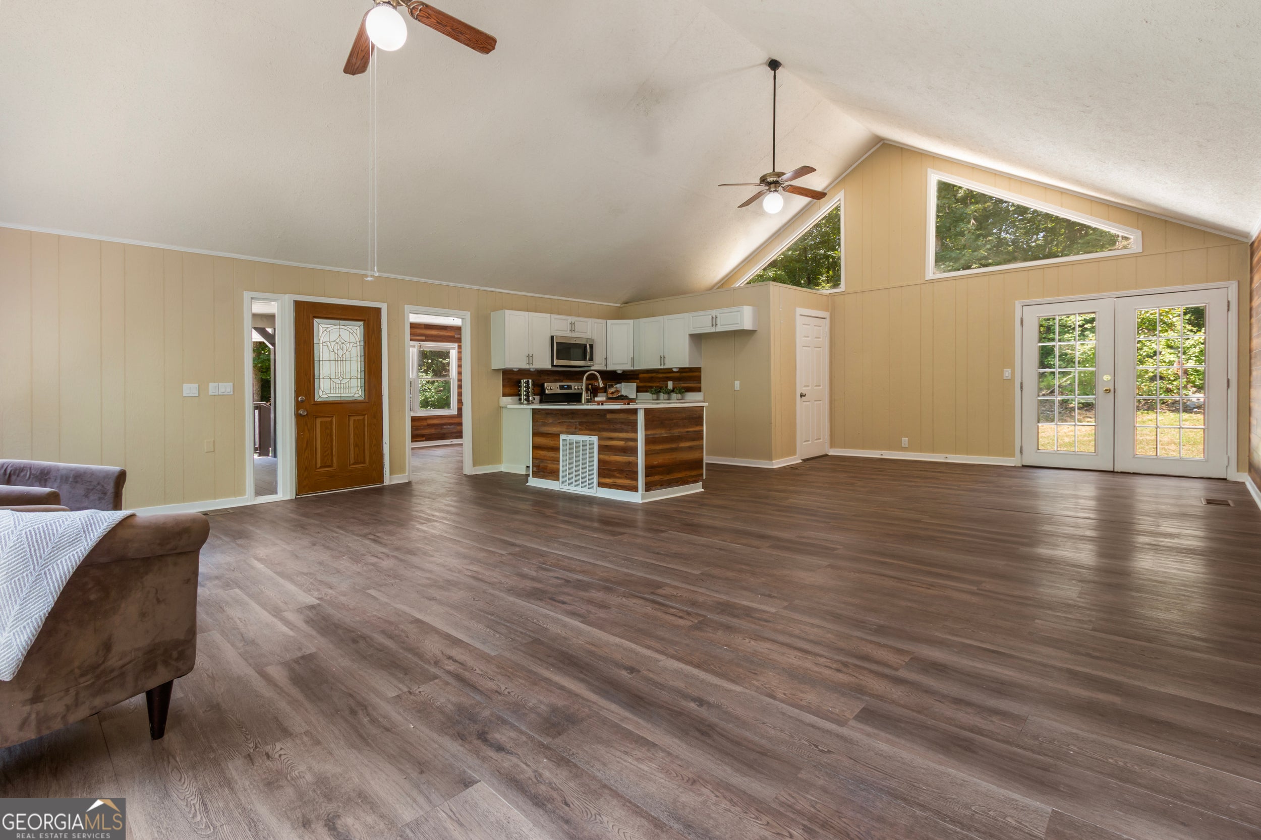 1194 Booger Hollow RD SW