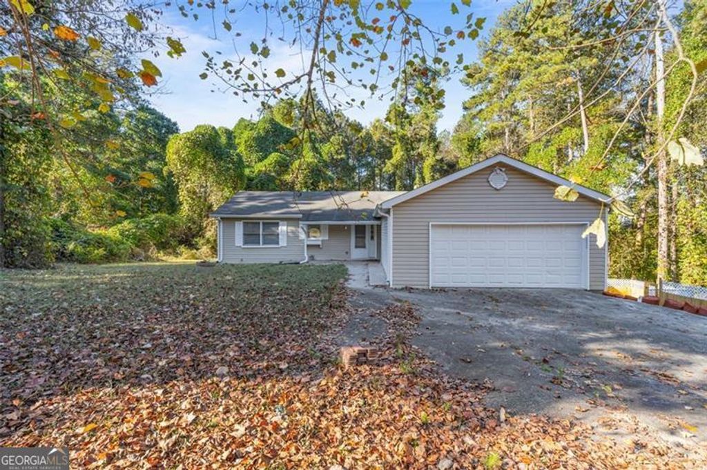 Photo of 667 Alcovy forest Drive, Lawrenceville, GA 30045 (MLS # 10629664)