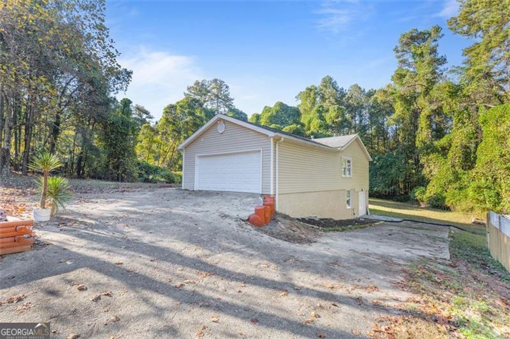 Photo of 667 Alcovy forest Drive, Lawrenceville, GA 30045 (MLS # 10629664)
