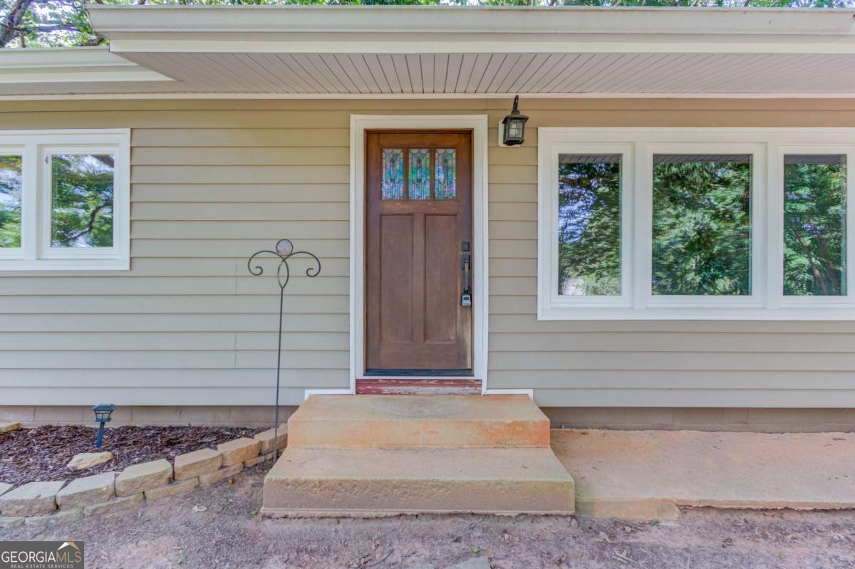 5328 Pine Forest RD
