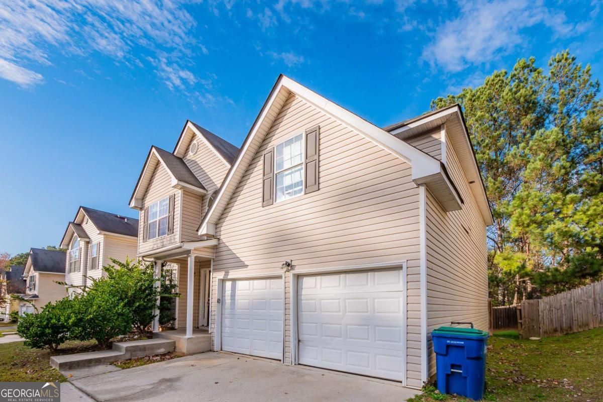 2931 Two Lake CIR