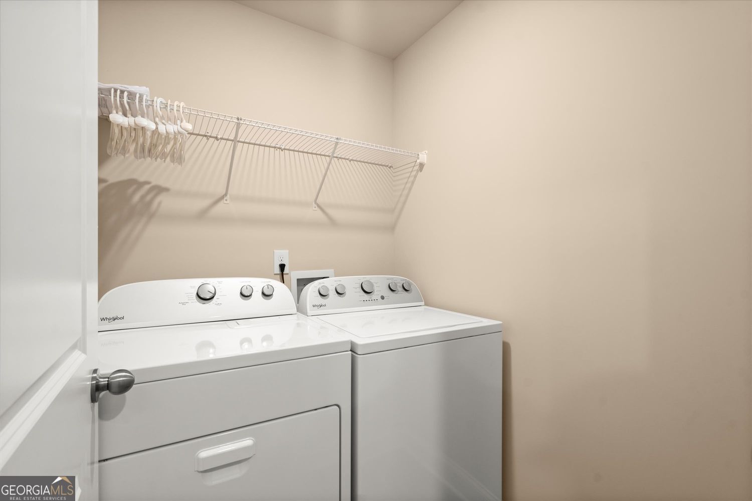 Waleska, Georgia 30183, United States, 4 Bedrooms Bedrooms, ,3 BathroomsBathrooms,Residential,Active,158125