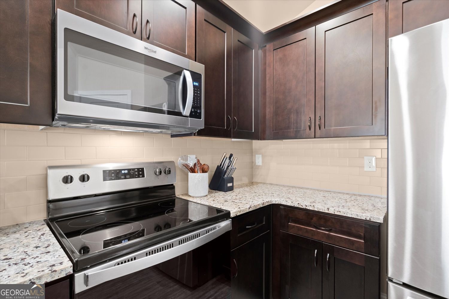 Waleska, Georgia 30183, United States, 4 Bedrooms Bedrooms, ,3 BathroomsBathrooms,Residential,Active,158125