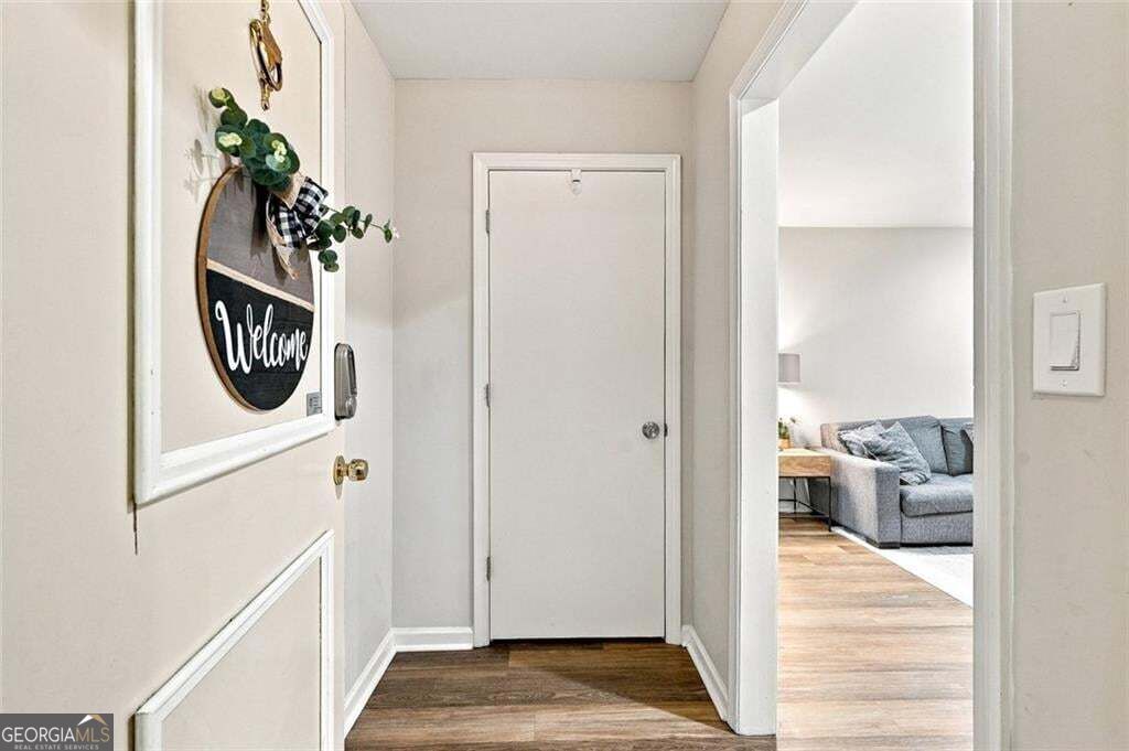 6851 Roswell RD Q-15