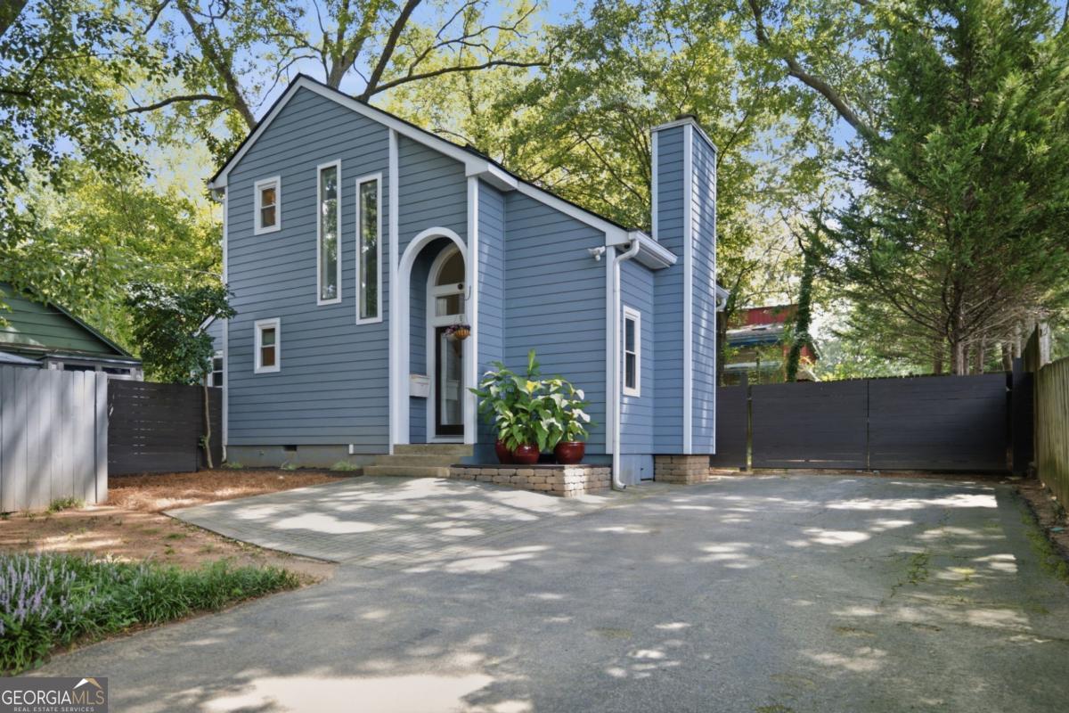 505 Oakdale RD NE 5