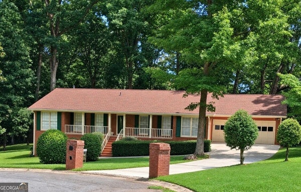 2589 KING CIR SE, CONYERS, GA 30013 - Image 2a29cf0f07ee5329ed34bb3af205f88b/1295776865