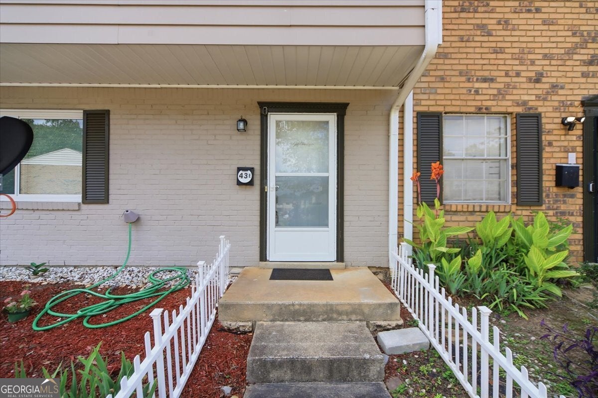 4701 Flat Shoals RD 43E