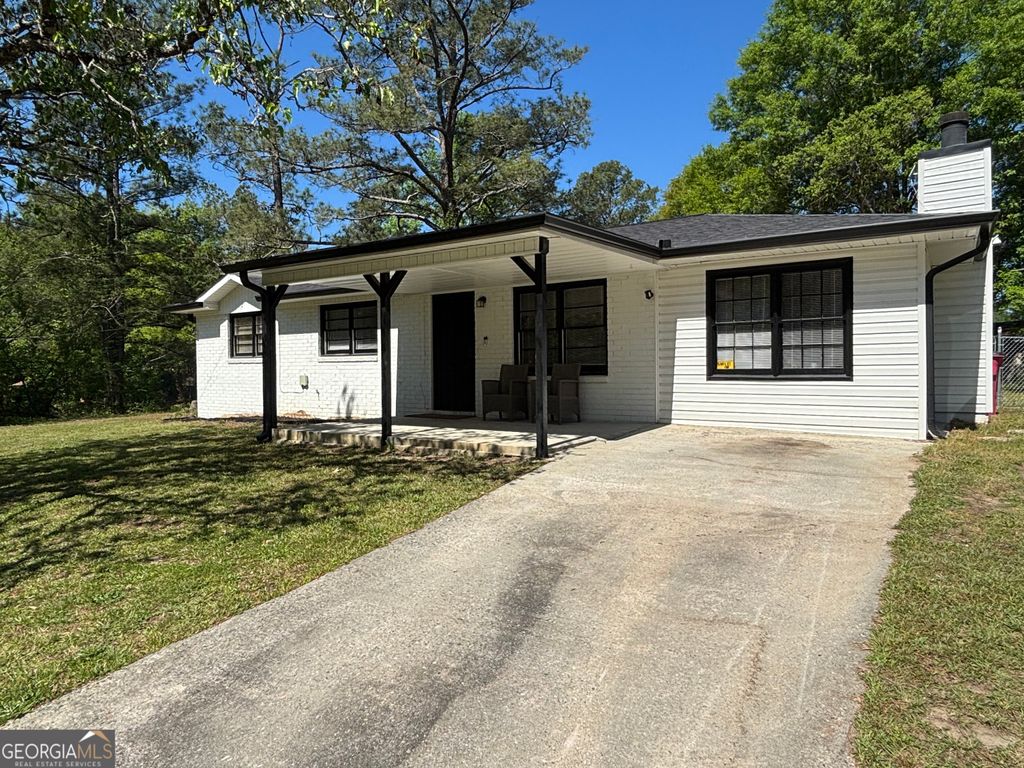 Photo of 4621 Pinedale Drive, Macon, GA 31206 (MLS # 10731424)