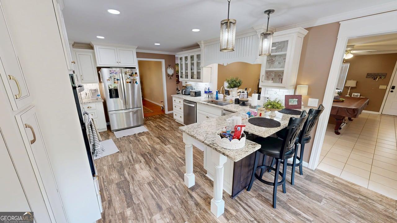 32 Green Oak