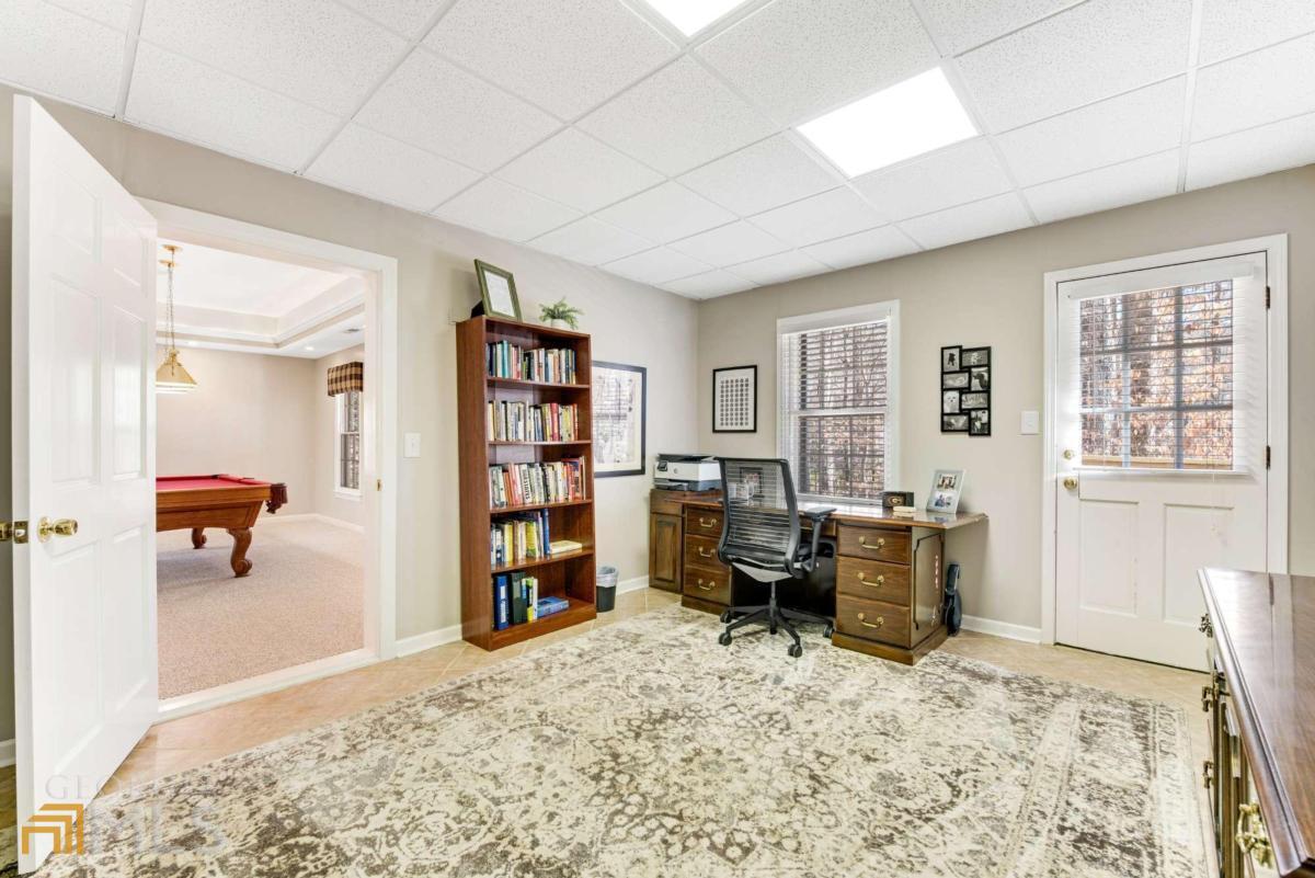 River Lake Shores - Residential