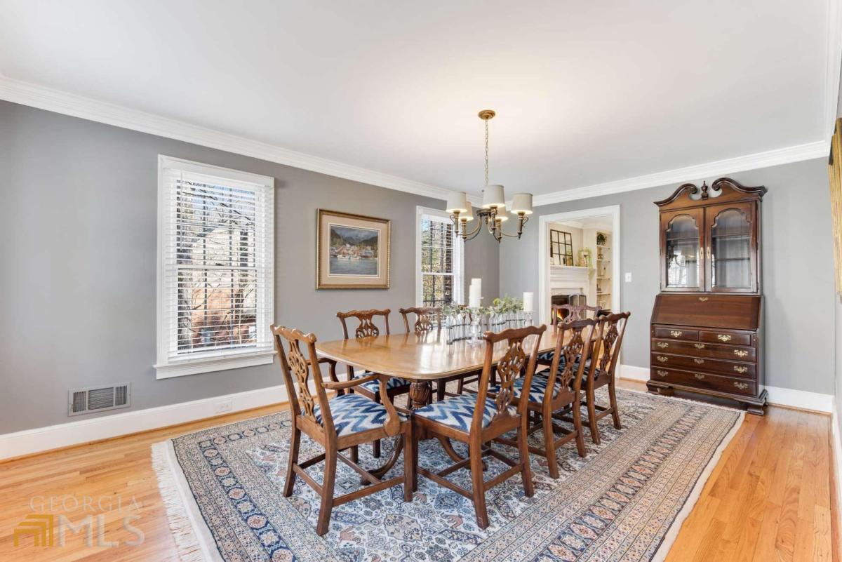 River Lake Shores - Residential