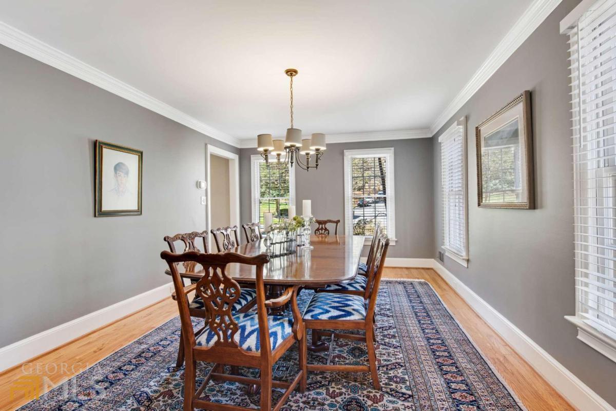 River Lake Shores - Residential