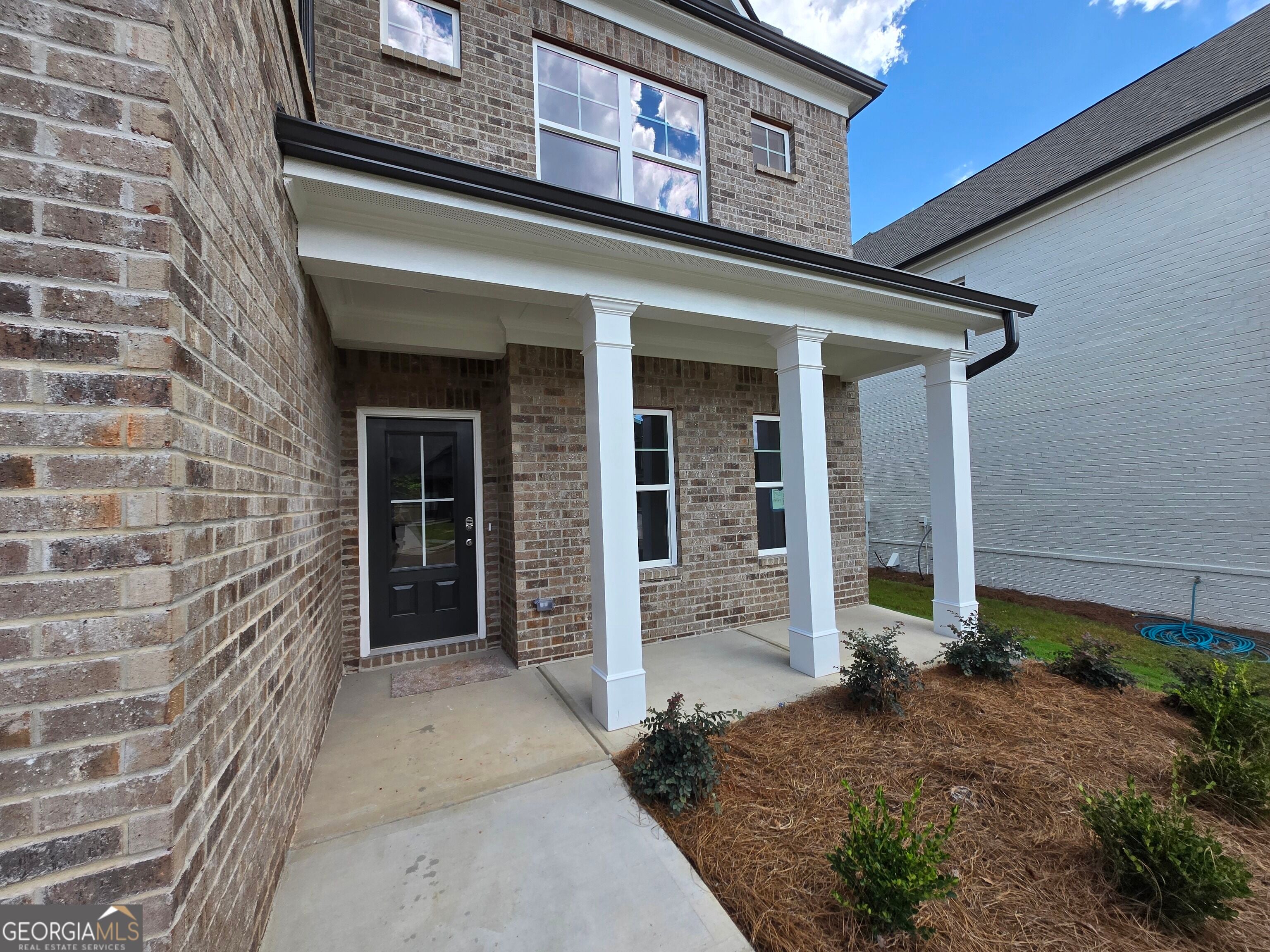 733 Secret Garden LN