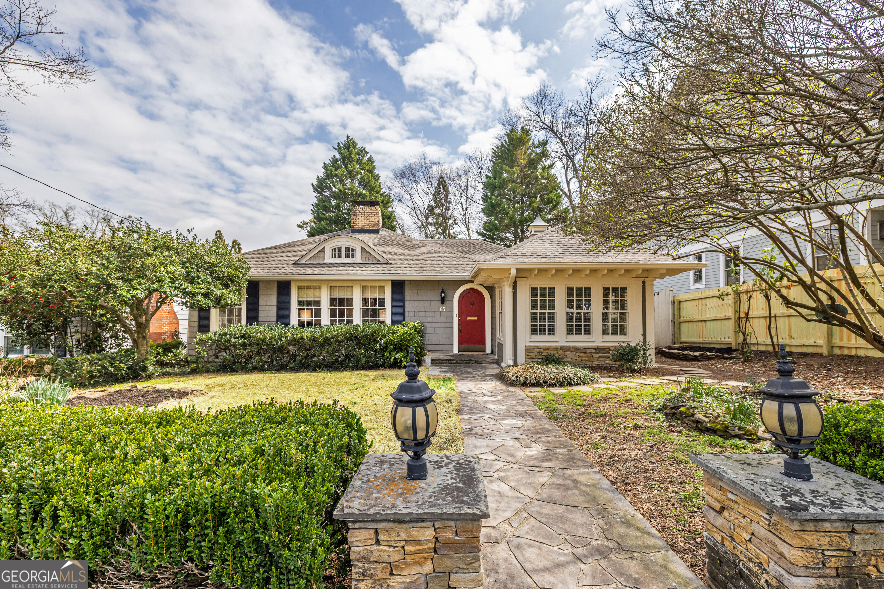 85 Montgomery Ferry DR NE