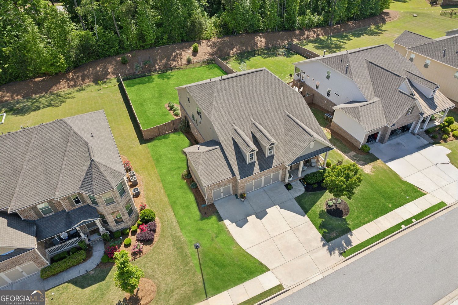 2470 Crimson Downs DR