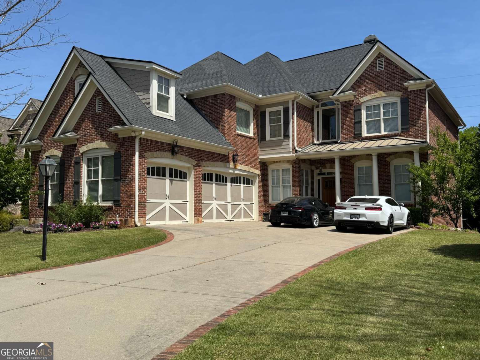 3450 Camellia LN
