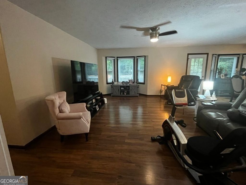 Photo of 110 Drennan Drive, Fayetteville, GA 30215 (MLS # 10813549)