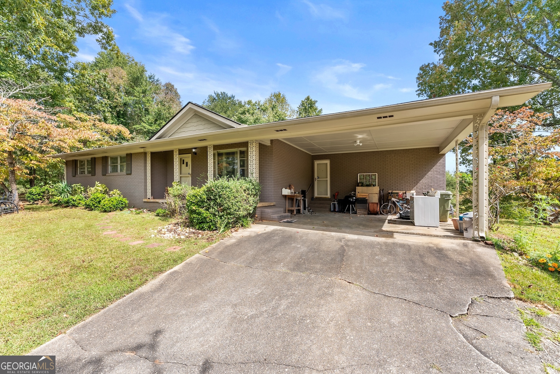 3481 Maynard CIR