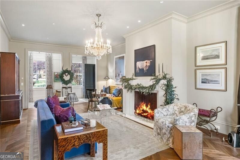 Tuxedo Park - Residential