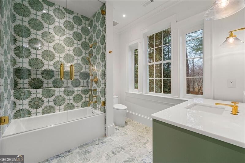 Tuxedo Park - Residential