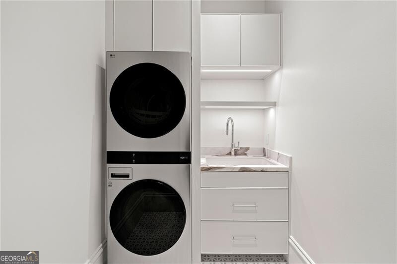 Tuxedo Park - Residential