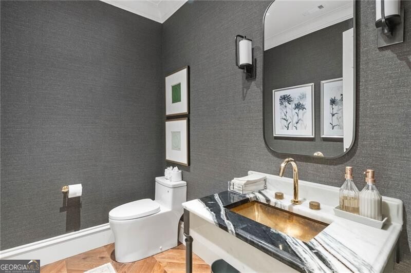 Tuxedo Park - Residential