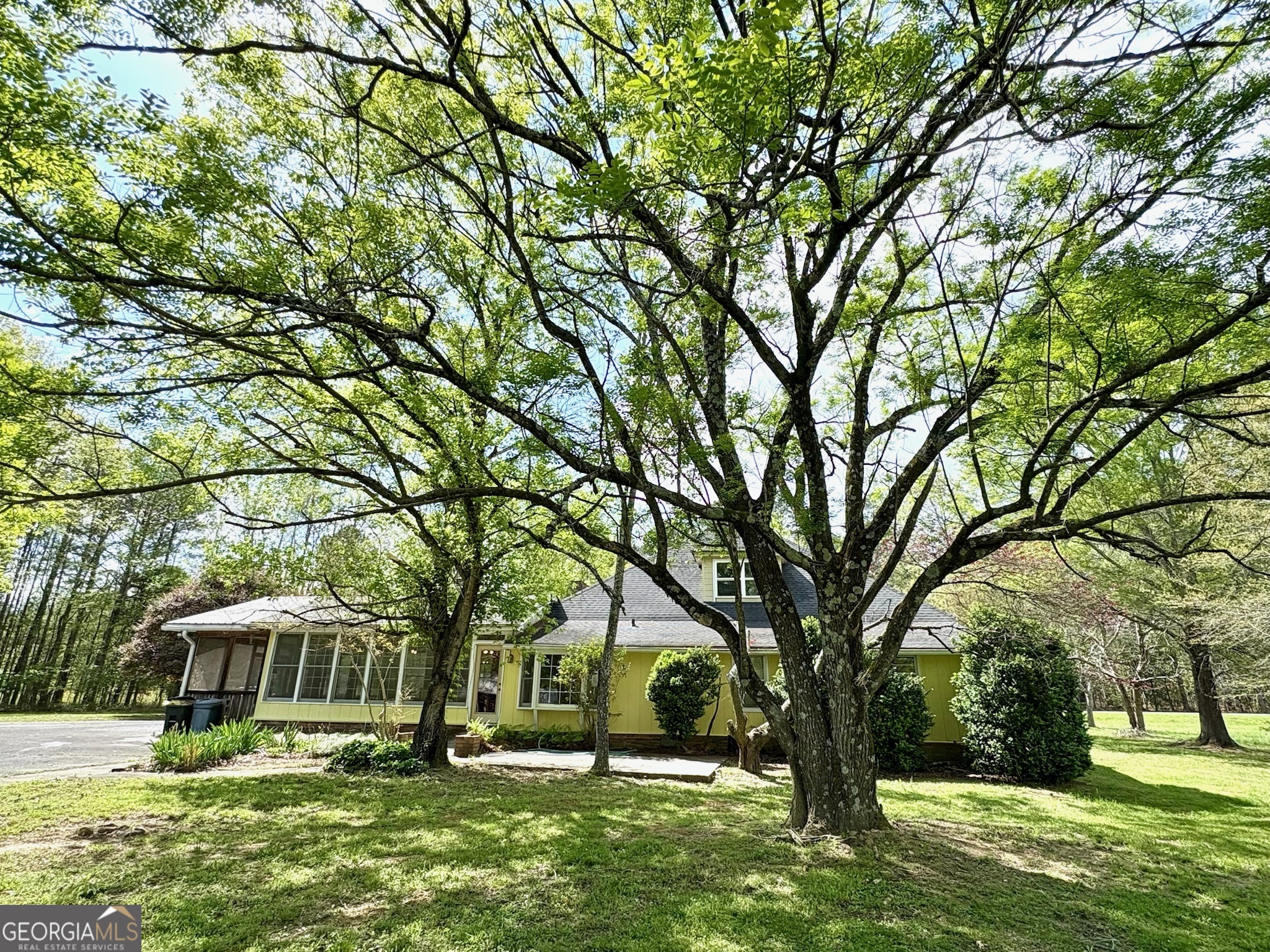2084 Floyd Springs RD NE