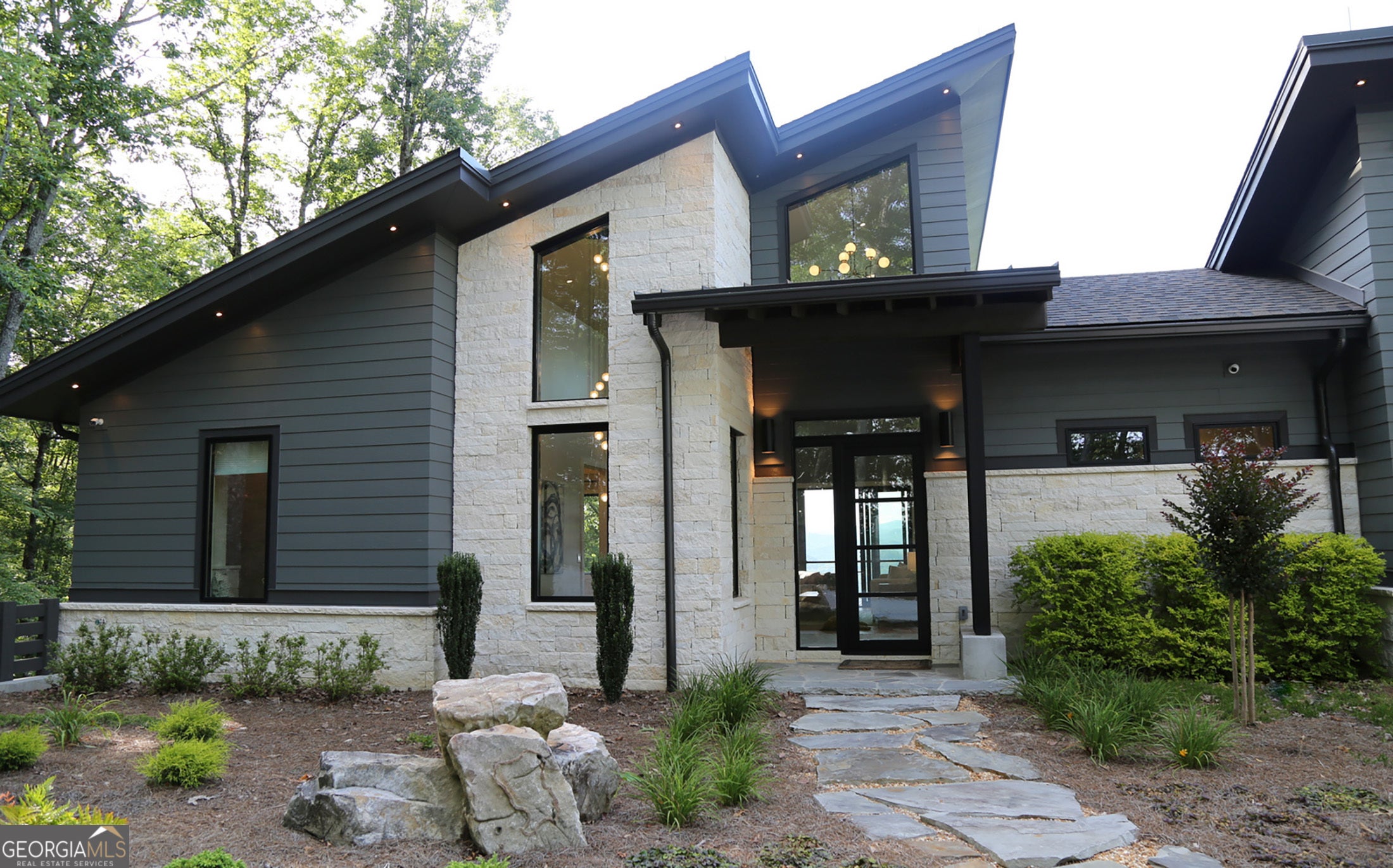 377 Charmont DR