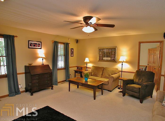 Ridgewood Landing - Residential